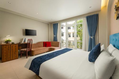 the oversleep catba hostel