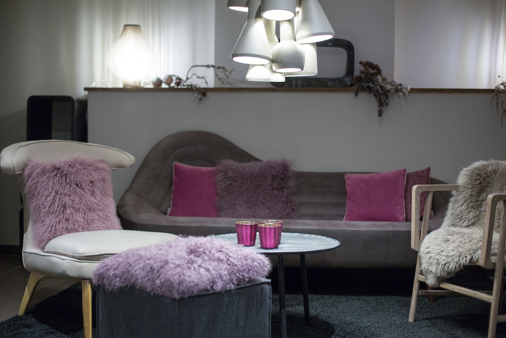 two timez boutique hotel