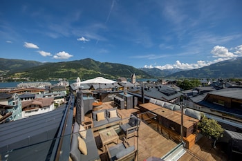 two timez boutique hotel