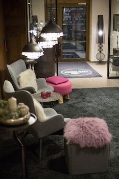 two timez boutique hotel