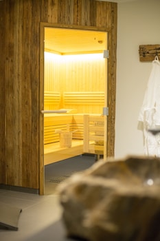 two timez boutique hotel