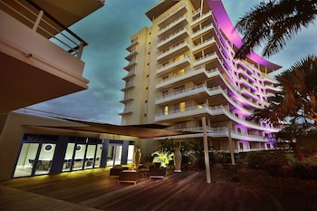 hilton noumea la promenade residences