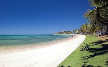 hilton noumea la promenade residences