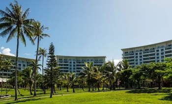 hilton noumea la promenade residences
