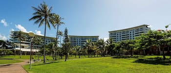 hilton noumea la promenade residences