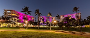hilton noumea la promenade residences