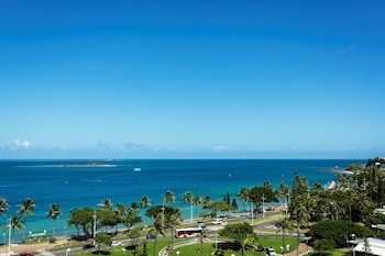 hilton noumea la promenade residences