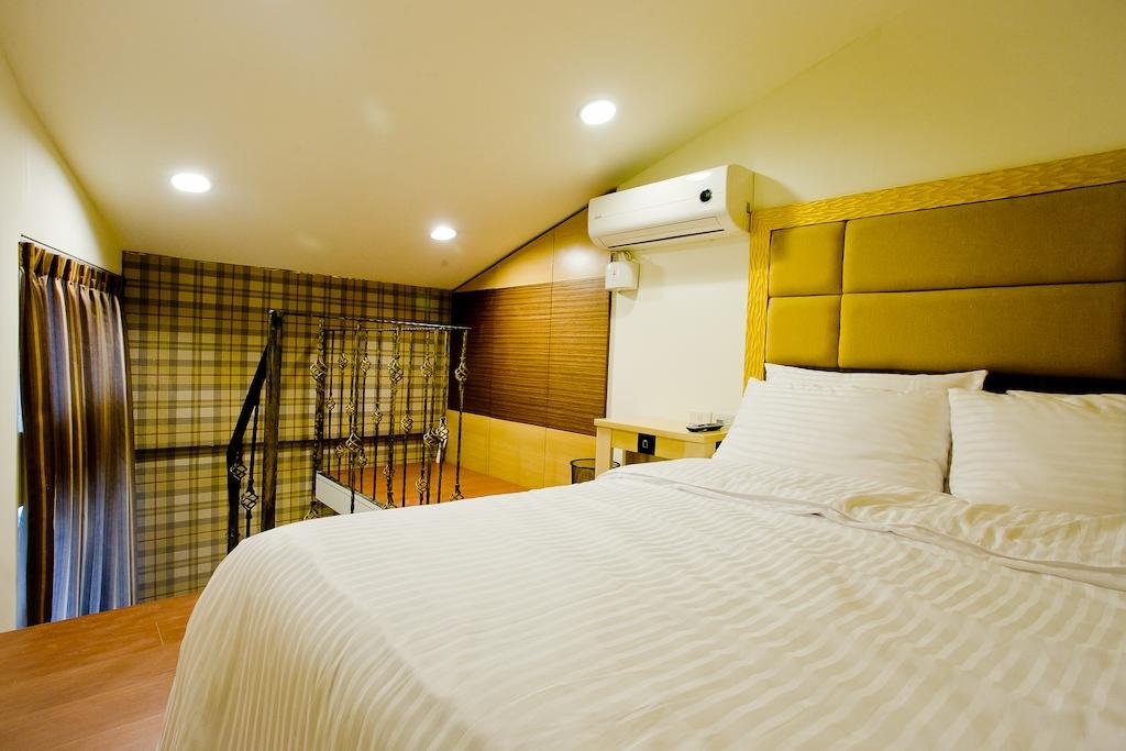 dongmen hotel
