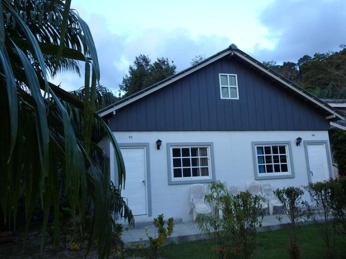 suksompong resort