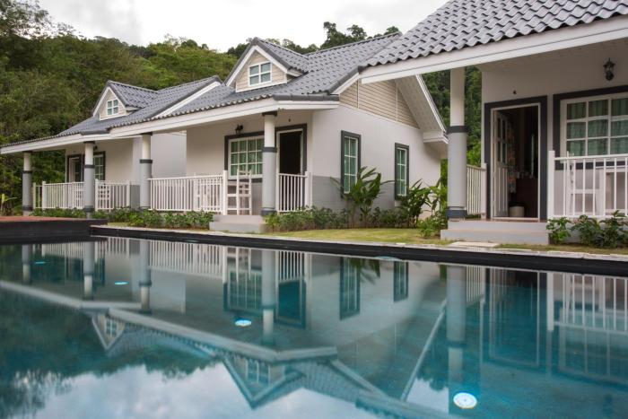 suksompong resort