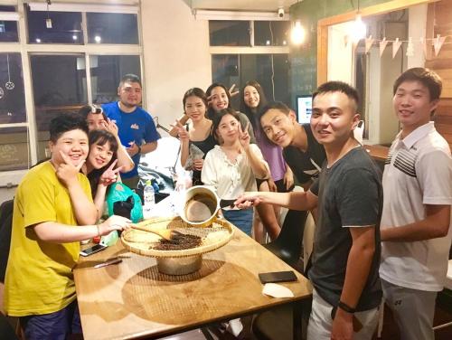 old man captain hostel ii