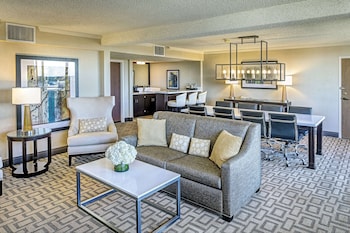 Hilton Sacramento Arden West,Sacramento>>Mcclellan,4 star