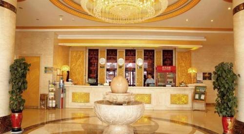 greentree inn jiuquan century plaza hotel