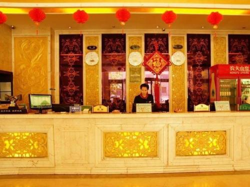greentree inn jiuquan century plaza hotel
