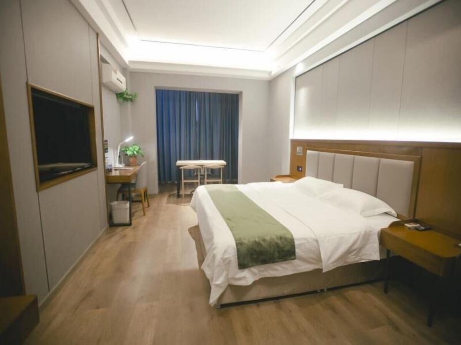 greentree inn jiuquan century plaza hotel