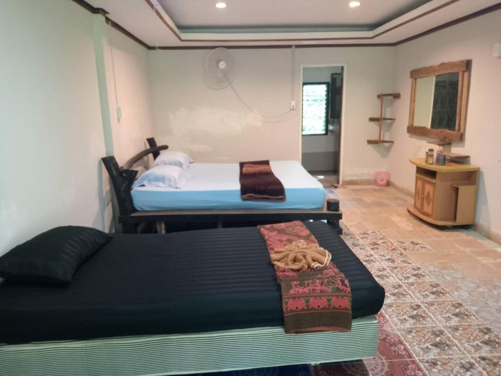 racha sunset resort koh siboya