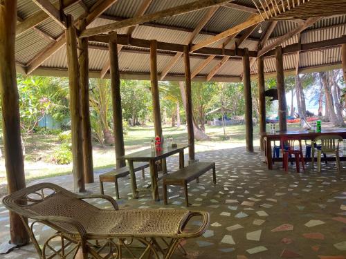 racha sunset resort koh siboya