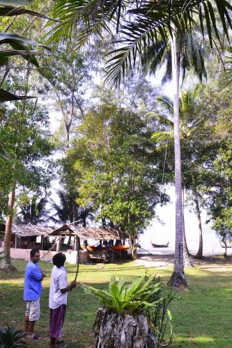 racha sunset resort koh siboya