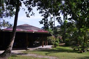 racha sunset resort koh siboya