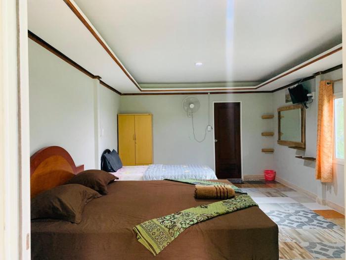 racha sunset resort koh siboya