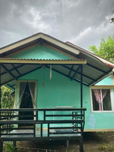 racha sunset resort koh siboya