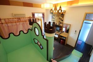 mei man slide homestay