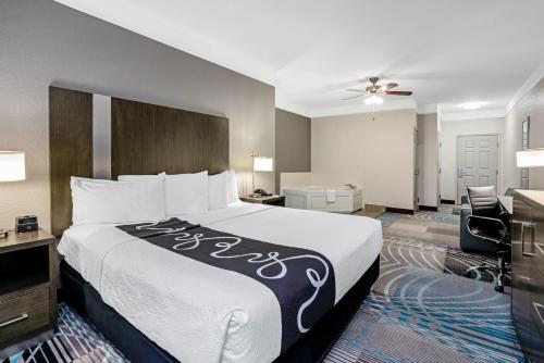 la quinta inn and suites by wyndham conroe