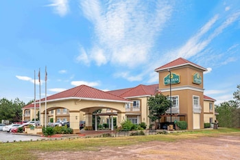 La Quinta Inn & Suites By Wyndham Conroe,Houston>>Conroe,3 star