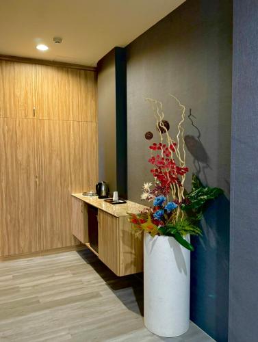 her home spa motel douliu