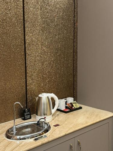 her home spa motel douliu