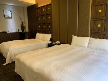 her home spa motel douliu