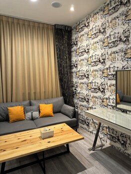 her home spa motel douliu