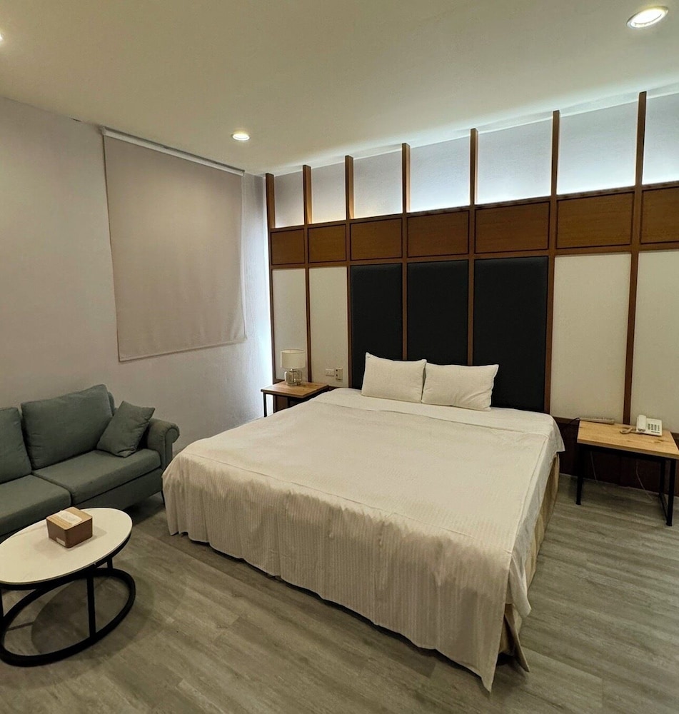 her home spa motel douliu