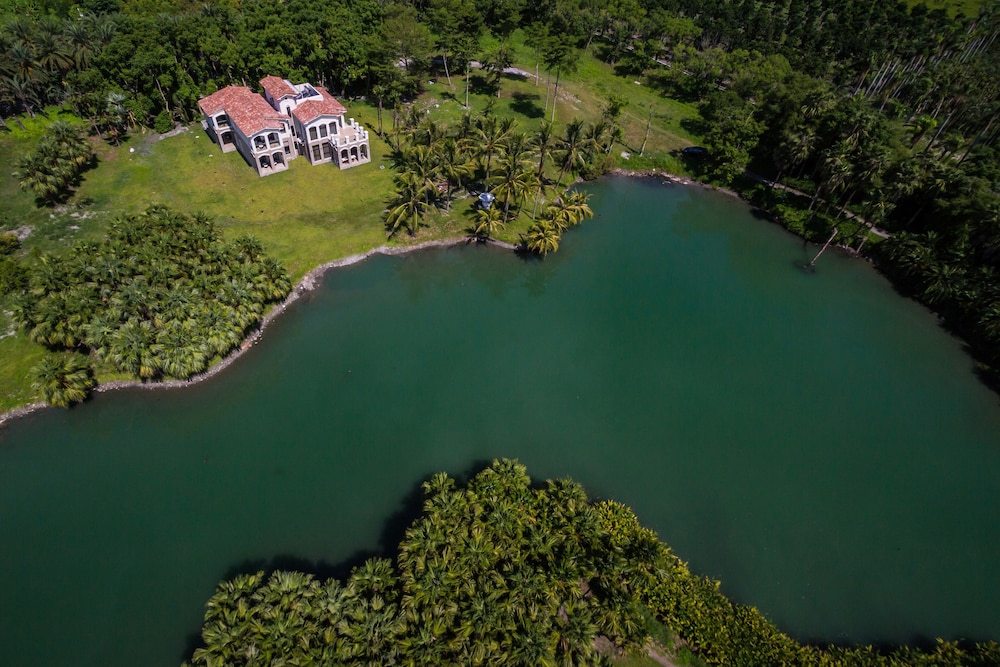 villa of permaculture