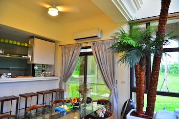 villa of permaculture