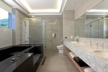 butterfly valley resort