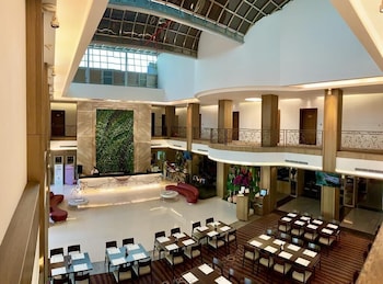 butterfly valley resort