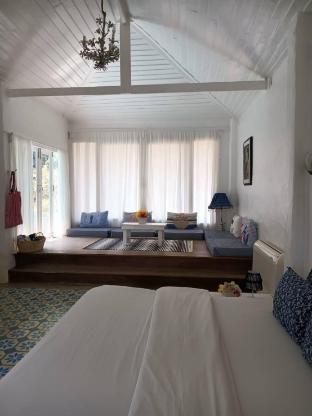 brassiere beach hotel