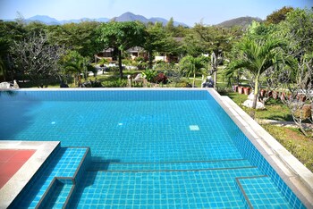 dusit talai resort