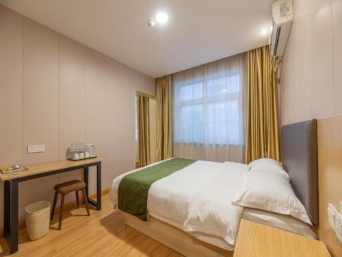 greentree inn jining railway station hotel