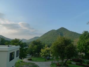 hi scene resort