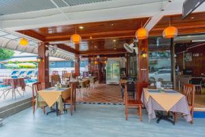 rabbit mansion patong hotel