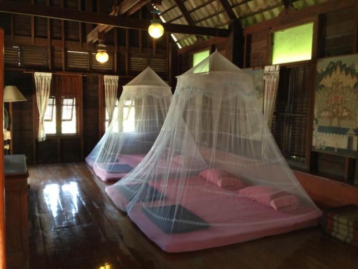 ayothaya riverside house