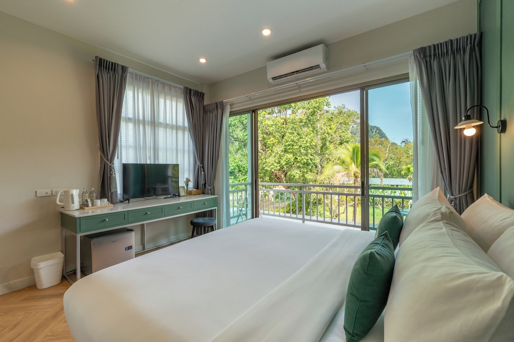 blu monkey pooltara krabi hotel and villas