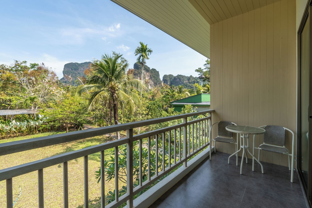 blu monkey pooltara krabi hotel and villas