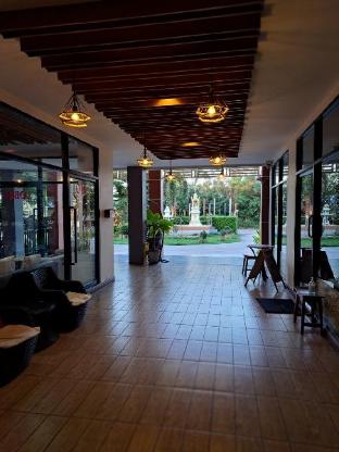 Sakura Boutique Hotel,Ban Bueng>>Baan Khai,3 star