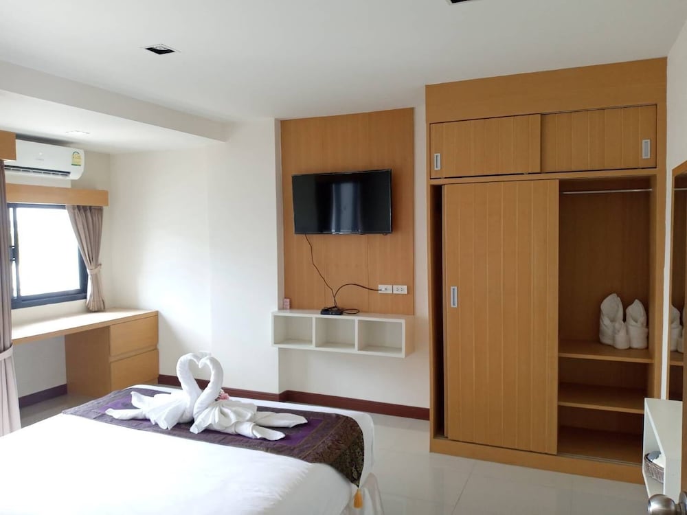 sakura boutique hotel