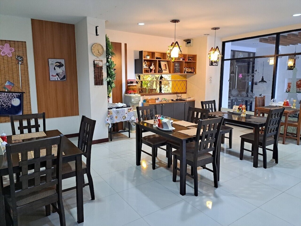 sakura boutique hotel