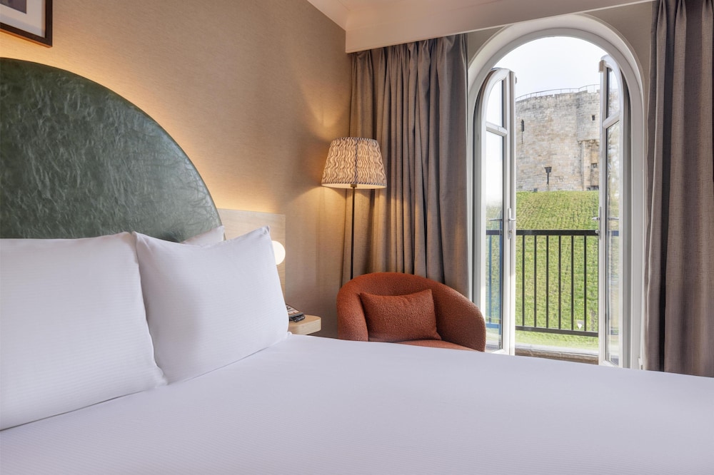 hilton york