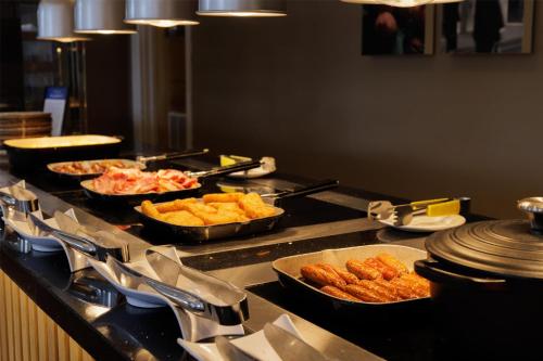 hilton york